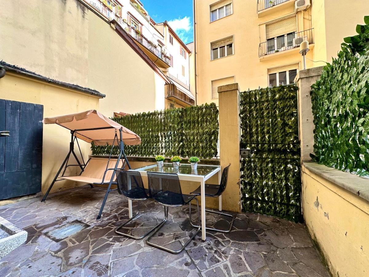 A 2 Passi Dal Duomo Con Parcheggio E 3 Apartamento Florença